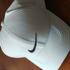 Nike classic 99 hat drifit